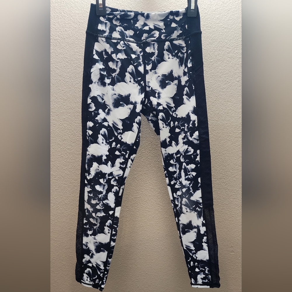 Stylish Black and White Leggings
